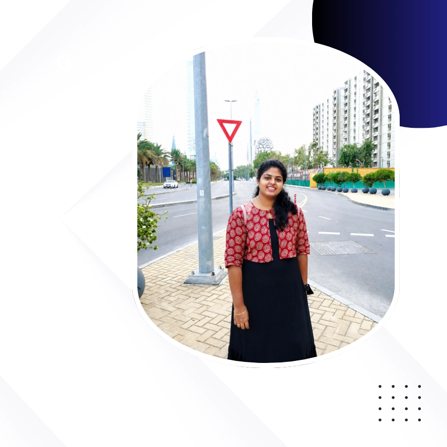 tinu digital marketing expert in thrissur standing on road side
